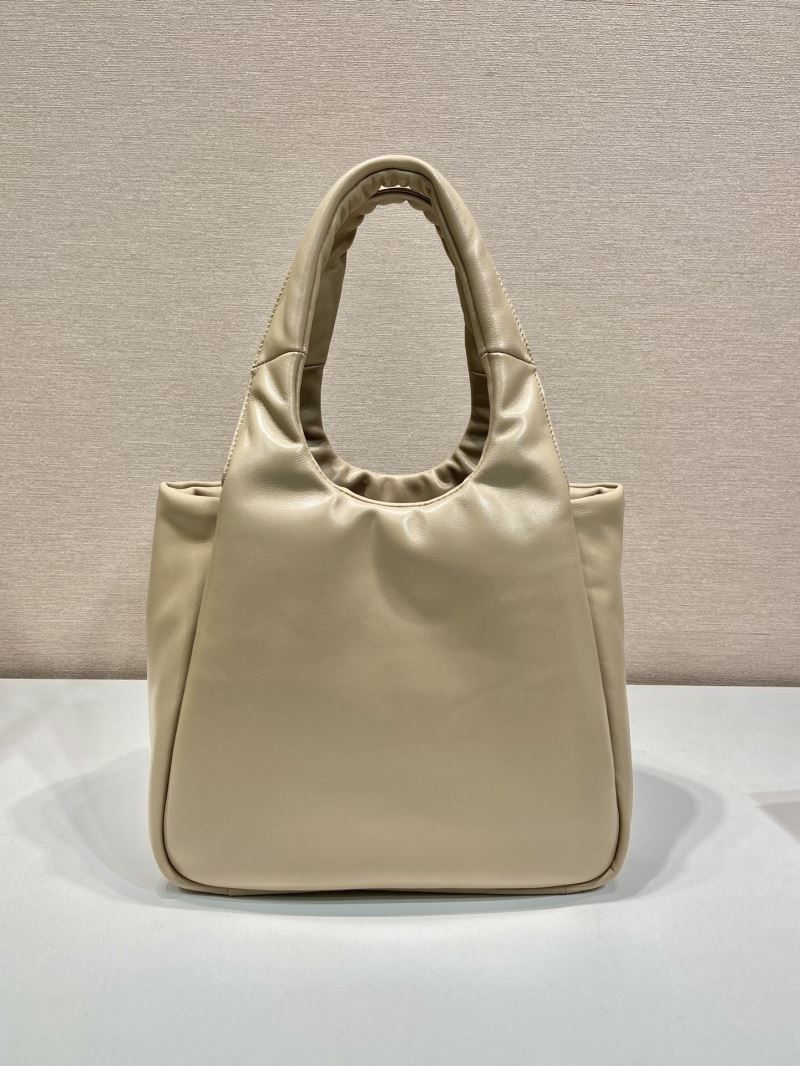 Pra*a tote bags